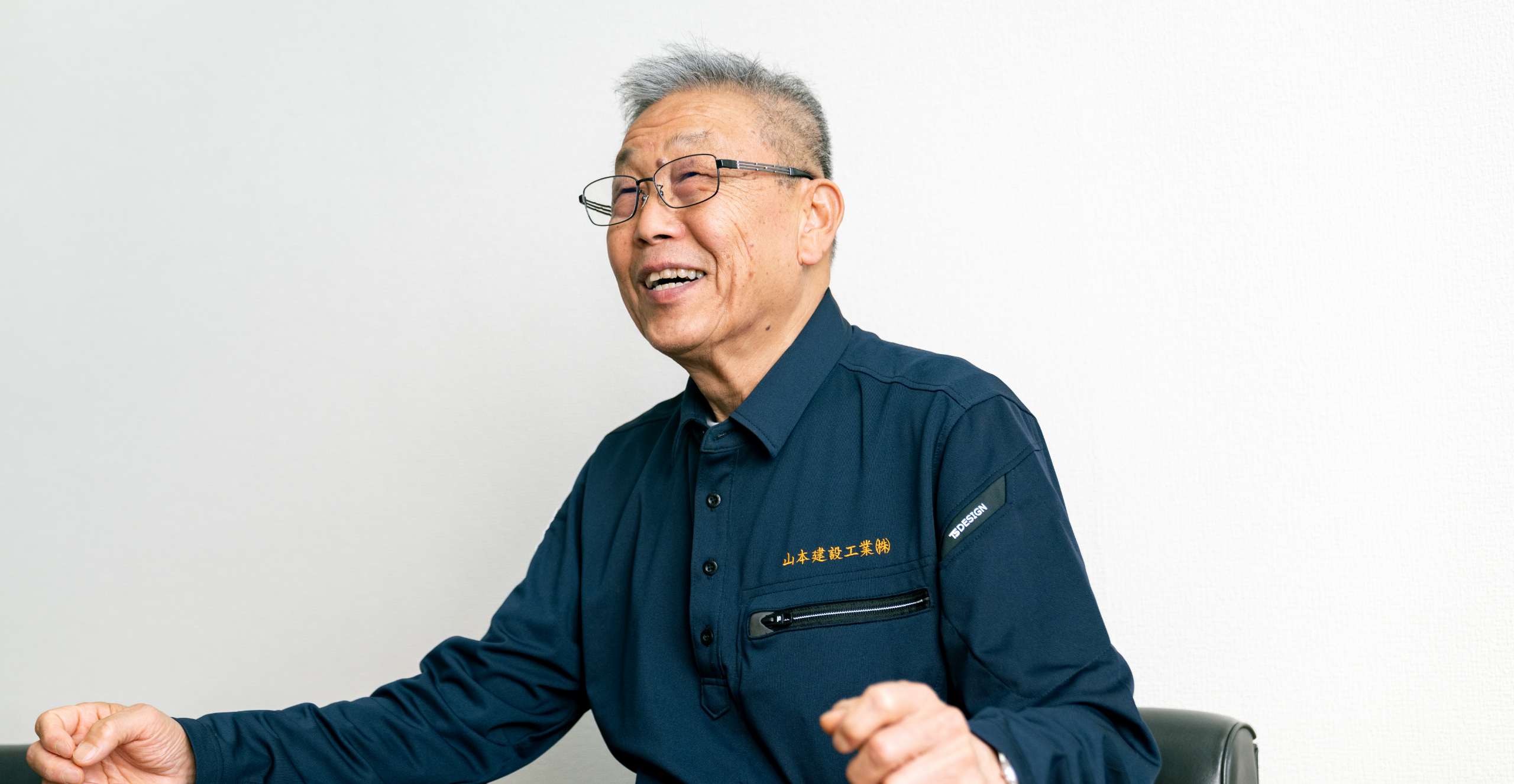 代表取締役　山本 鐘明